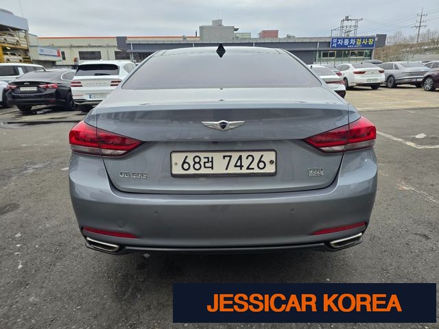 2014 Hyundai Genesis DH - Thumbnail 5