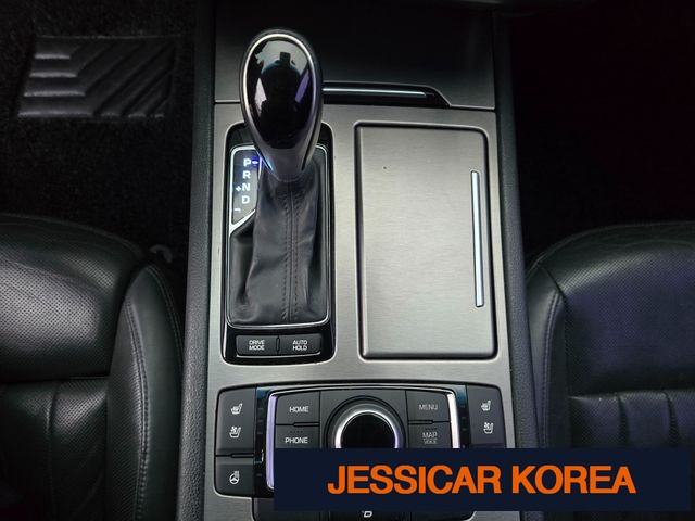 2014 Hyundai Genesis DH - Thumbnail 17