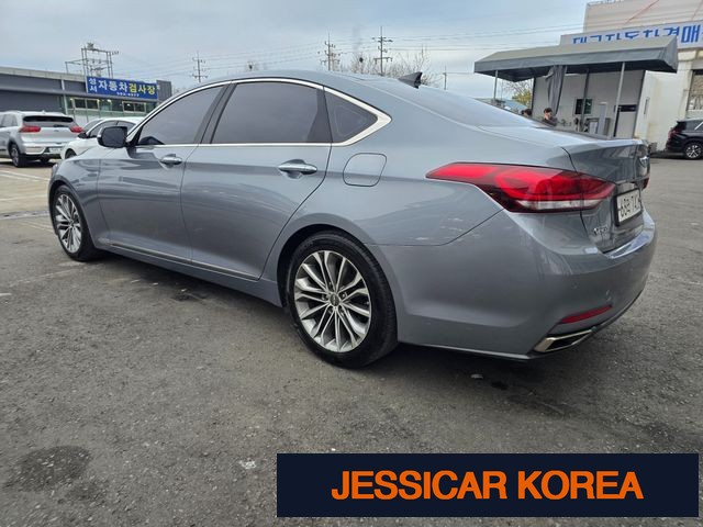 2014 Hyundai Genesis DH - Thumbnail 19