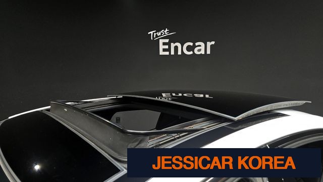 2020 Genesis G70 - Thumbnail 12