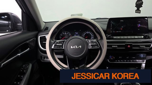 2022 Kia Seltos - Thumbnail 19