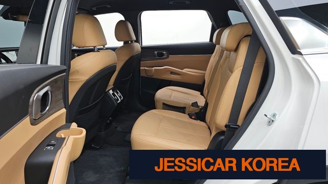 2022 Kia Sorento 4th Gen - Thumbnail 10