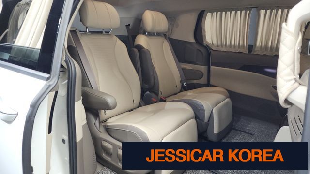 2021 Kia Carnival 4th Gen - Thumbnail 3