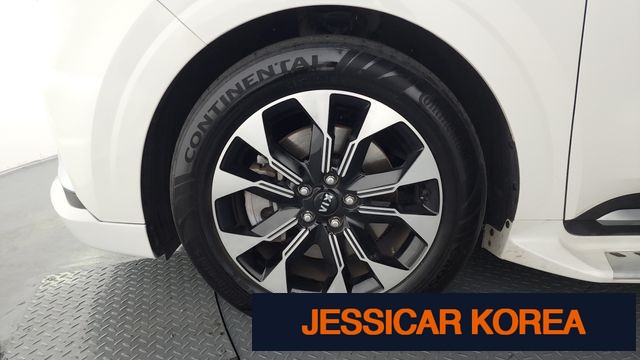 2021 Kia Carnival 4th Gen - Thumbnail 15