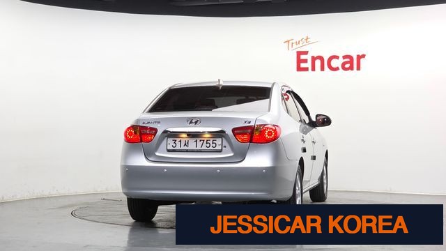 2010 Hyundai Avante HD - Thumbnail 8