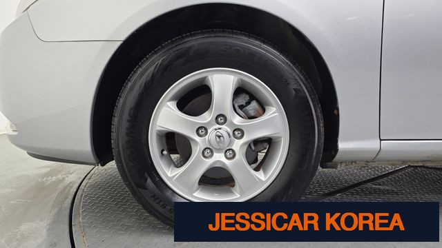 2010 Hyundai Avante HD - Thumbnail 17