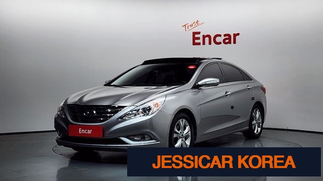 2011 Hyundai YF Sonata - Thumbnail 10