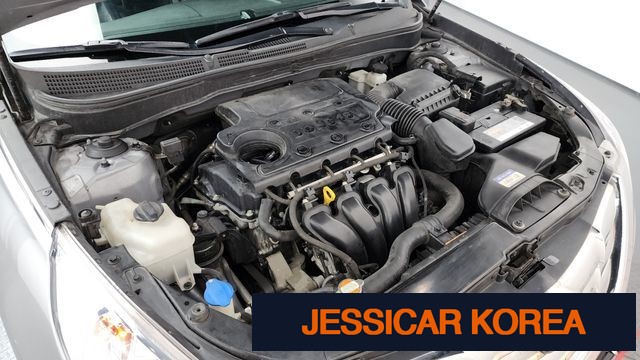 2011 Hyundai YF Sonata - Thumbnail 15