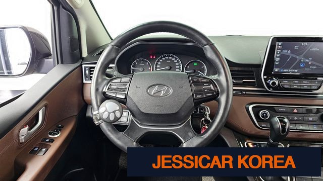 2019 Hyundai The New Grand Starex - Thumbnail 8