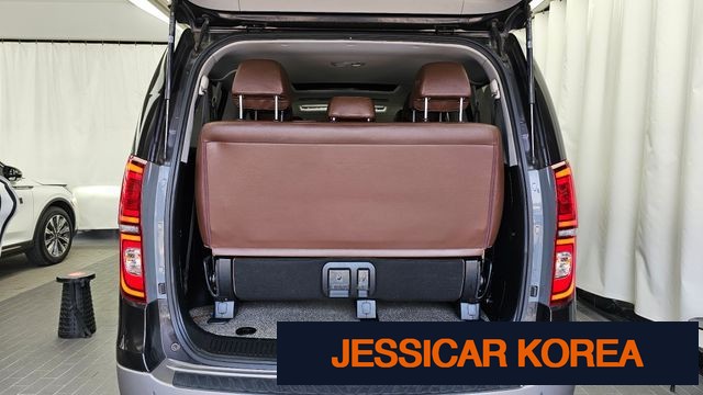 2019 Hyundai The New Grand Starex - Thumbnail 13