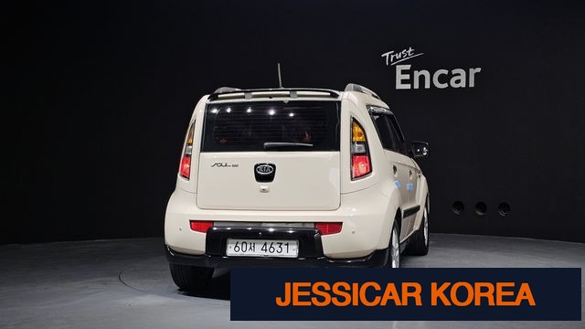 2010 Kia soul - Thumbnail 11
