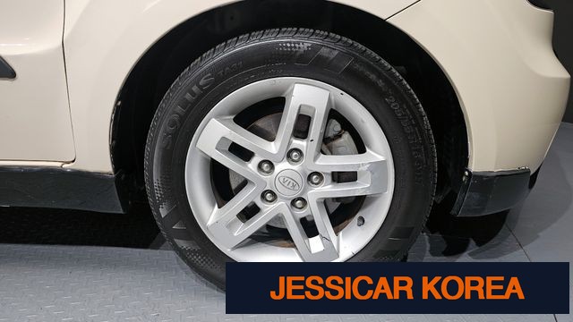 2010 Kia soul - Thumbnail 13