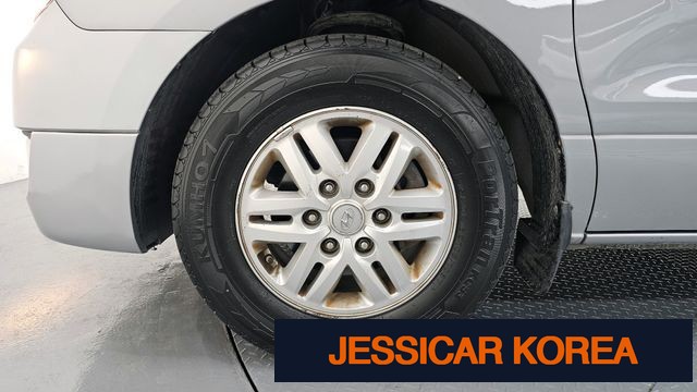2016 Hyundai Grand Starex - Thumbnail 4
