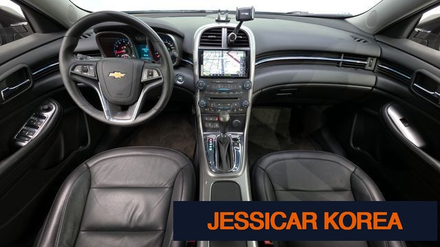 2015 Chevrolet Malibu - Thumbnail 4