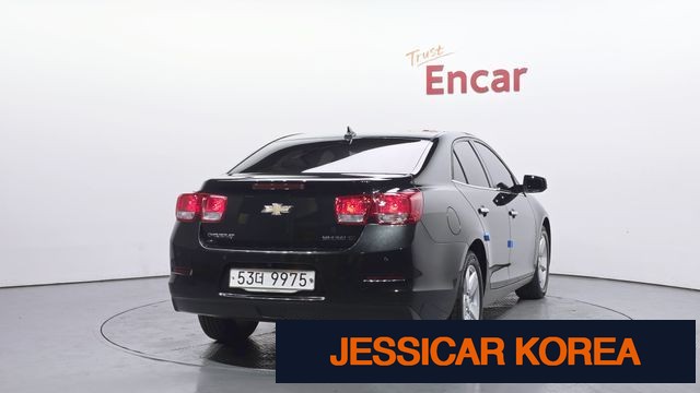 2015 Chevrolet Malibu - Thumbnail 19