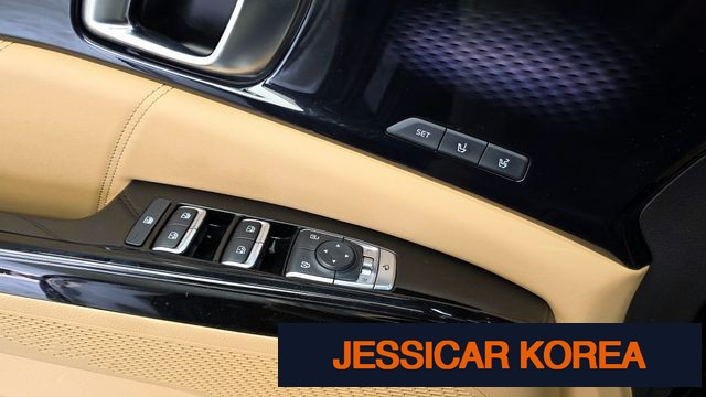 2021 Kia Carnival 4th Gen - Thumbnail 4