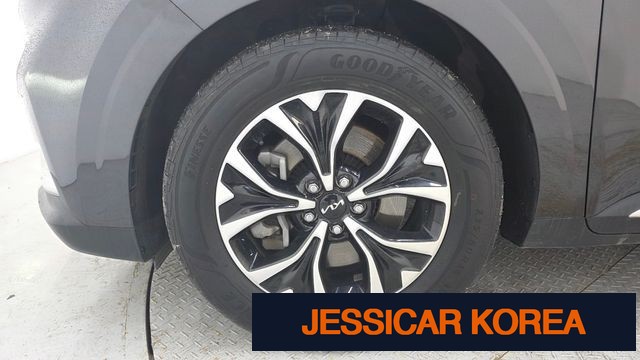 2023 Kia Carnival 4th Gen - Thumbnail 14