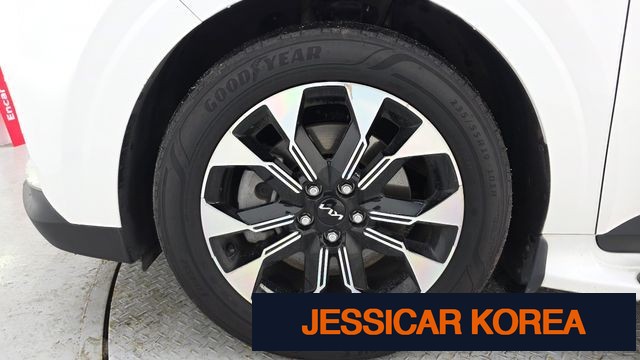 2023 Kia Carnival 4th Gen - Thumbnail 9