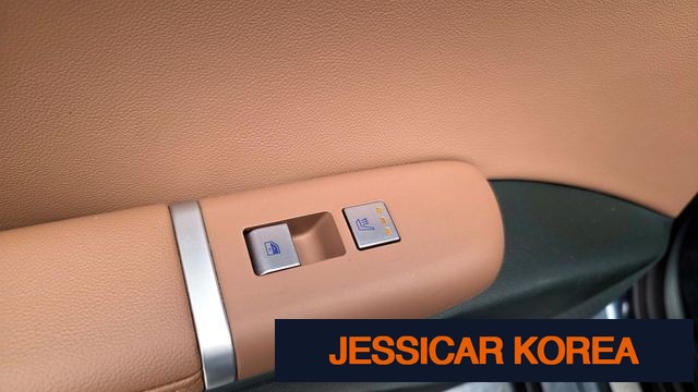 2025 Hyundai Grandeur (GN7) - Thumbnail 5