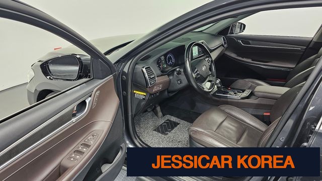2018 Hyundai Grandeur IG - Thumbnail 2