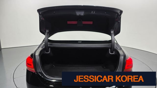 2014 Kia K9 - Thumbnail 10