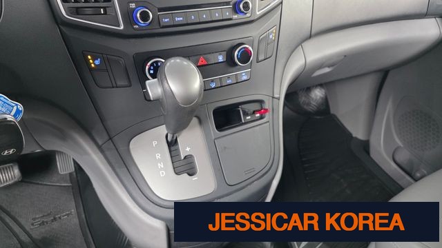 2018 Hyundai Grand Starex - Thumbnail 17