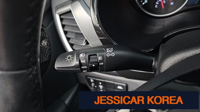 2023 Kia Seltos - Thumbnail 17