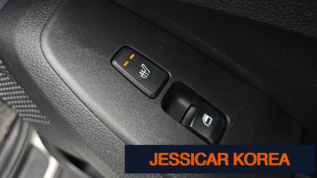 2023 Kia Seltos - Thumbnail 18