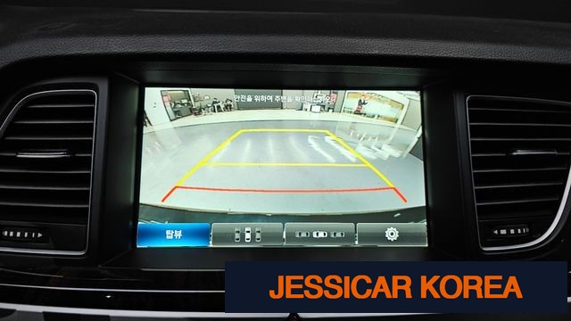 2015 Hyundai Genesis DH - Thumbnail 3