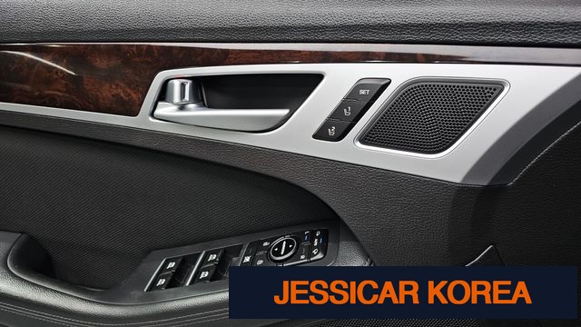 2015 Hyundai Genesis DH - Thumbnail 16