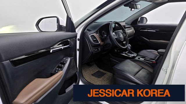 2023 Kia Seltos - Thumbnail 5