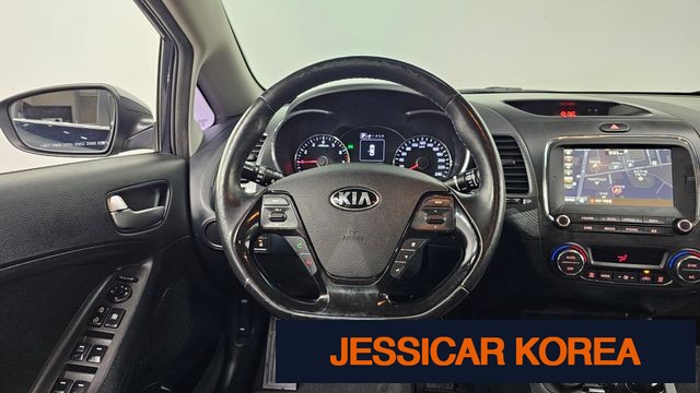 2016 Kia The New K3 - Thumbnail 10