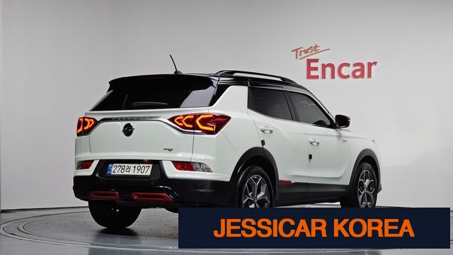 2022 KG Mobility Beautiful Korando - Thumbnail 9