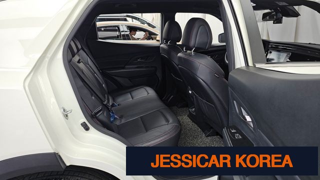 2022 KG Mobility Beautiful Korando - Thumbnail 13