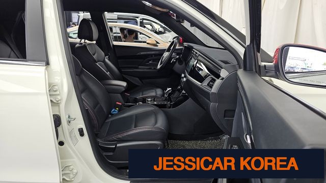 2022 KG Mobility Beautiful Korando - Thumbnail 18