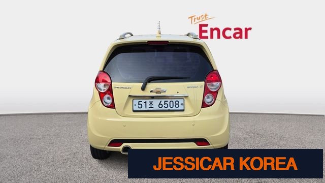 2013 Chevrolet Spark - Thumbnail 11