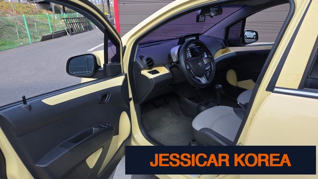 2013 Chevrolet Spark - Thumbnail 15