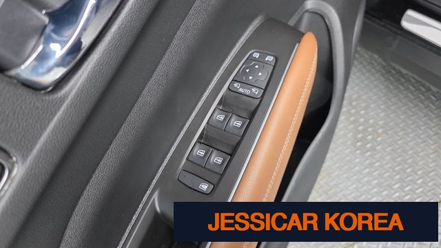 2022 Renault Korea The New QM6 - Thumbnail 20