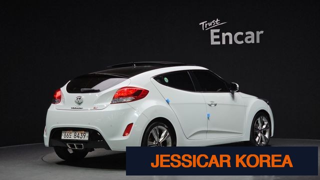 2012 Hyundai Veloster - Thumbnail 12