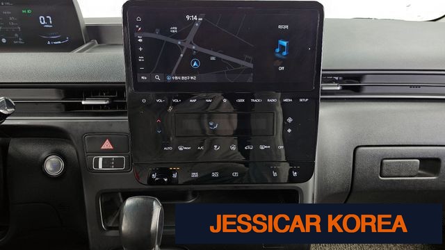 2022 Hyundai Staria - Thumbnail 12
