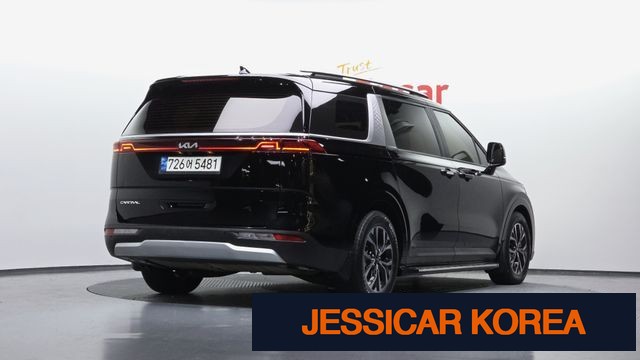2023 Kia Carnival 4th Gen - Thumbnail 3