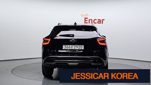 2025 Chevrolet Trax Crossover - Thumbnail 5