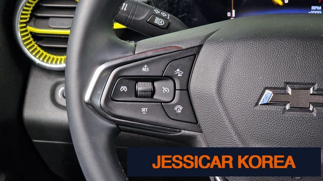 2025 Chevrolet Trax Crossover - Thumbnail 10