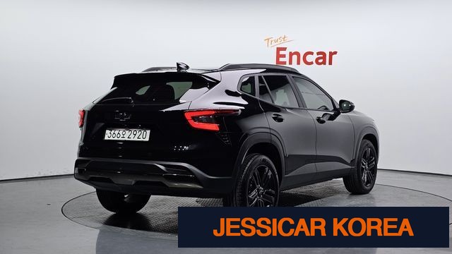 2025 Chevrolet Trax Crossover - Thumbnail 11