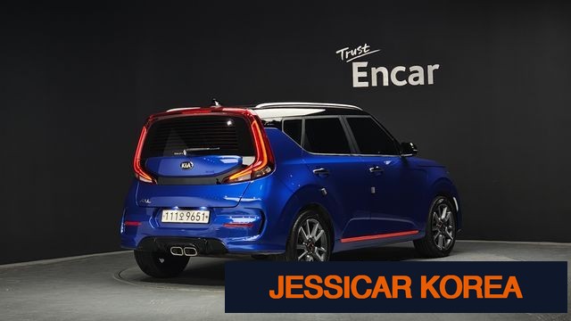 2019 Kia soul booster - Thumbnail 8