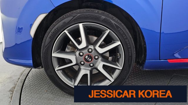 2019 Kia soul booster - Thumbnail 13