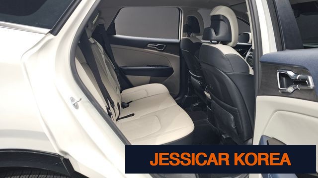 2023 Kia Sportage 5th Gen - Thumbnail 6
