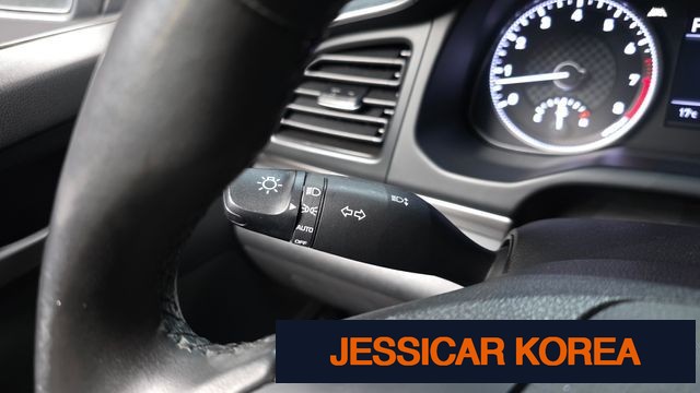 2020 Hyundai The New Avante AD - Thumbnail 5