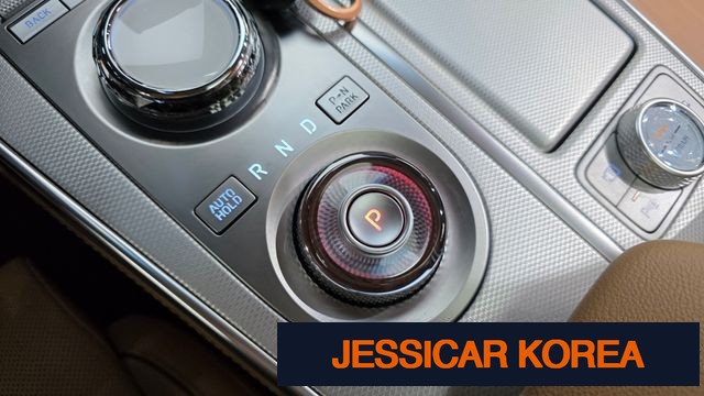 2023 Genesis GV80 - Thumbnail 13