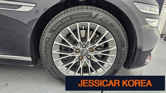 2021 Genesis G80 (RG3) - Thumbnail 16